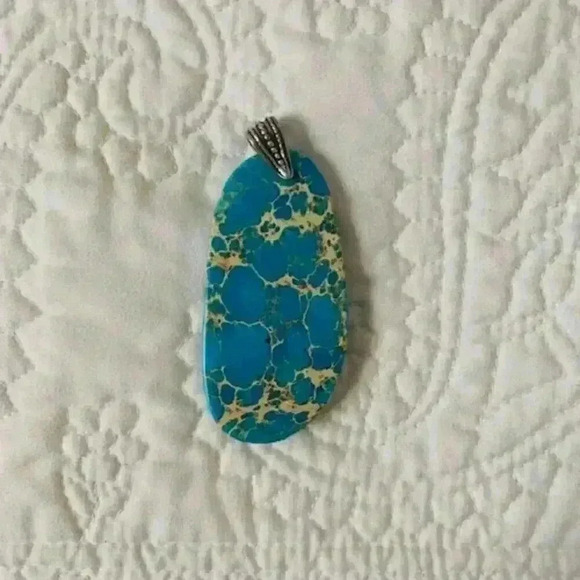 turquoise cabochon stone pendant - Picture 3 of 5